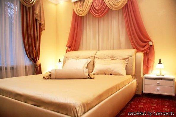 Gallery Hotel Gintama Kiev Rom bilde